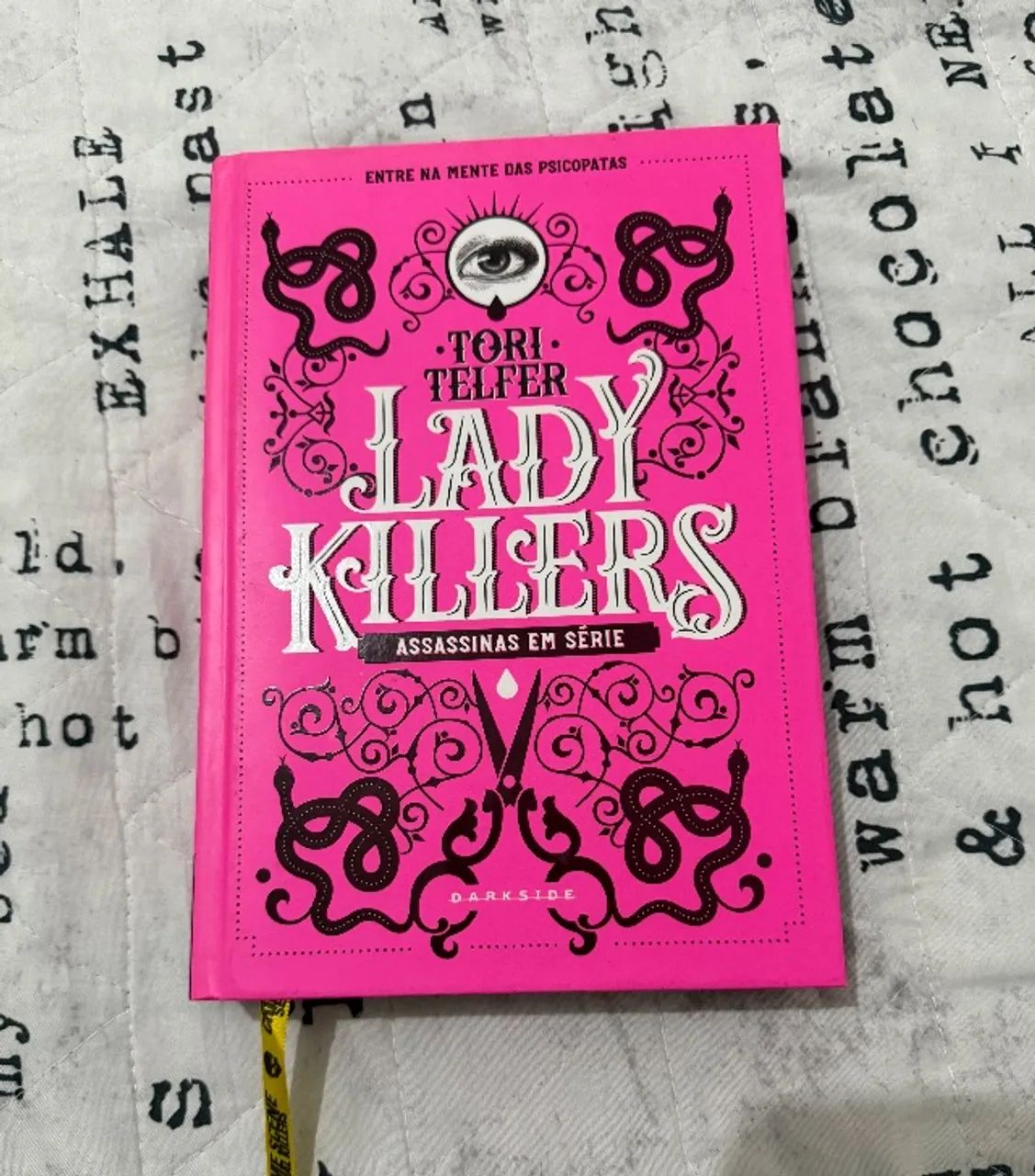 Livro Lady Killers - Dark Side. 