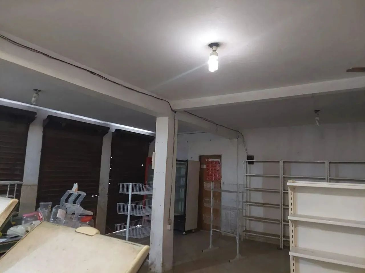 Casa com Kitnets e Ponto Comercial à Venda em Guarus  Oportunidade para Morar e Investir! - Foto 5