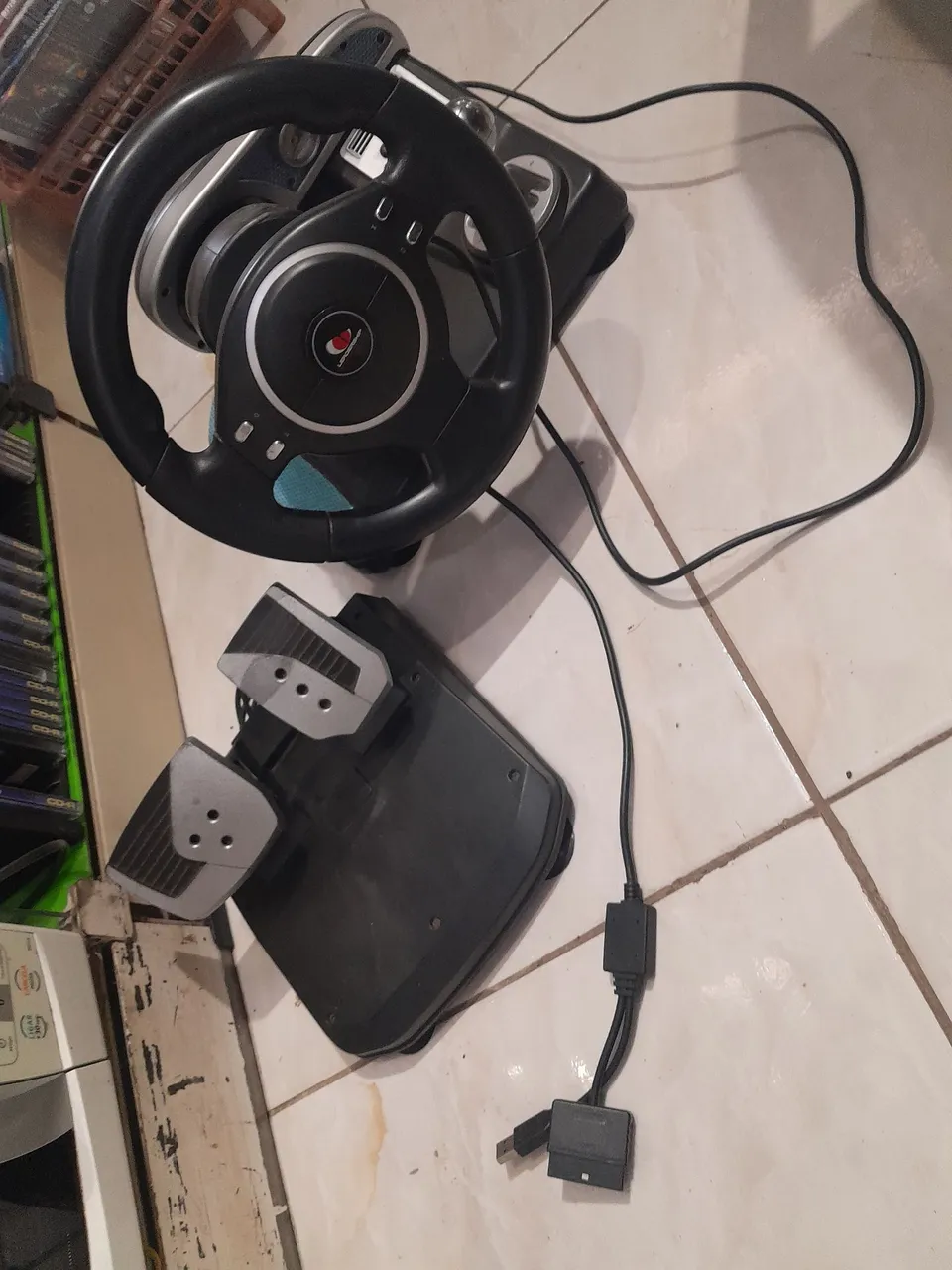 Volante com Pedais para Playstation 2