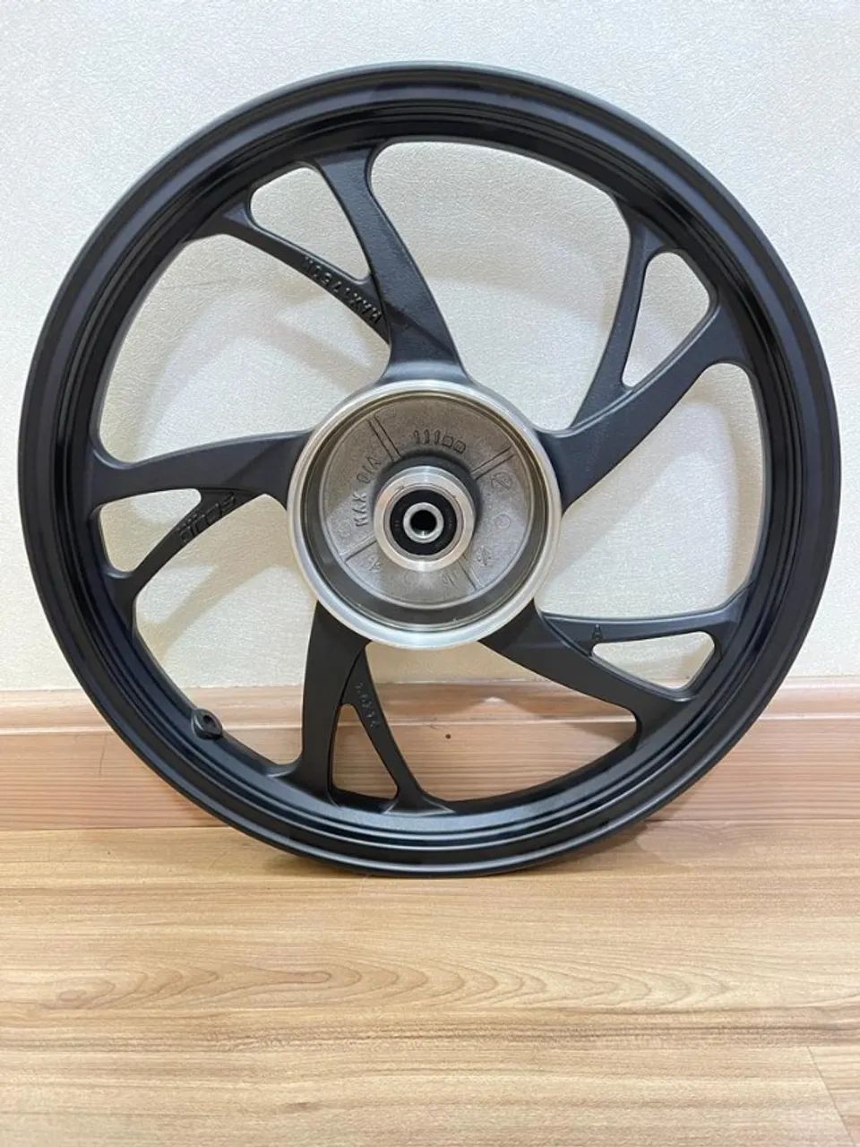 Rodas BIZ 125 2006/2017 BIZ100 2012/2015 BIZ110 Pé de galinha (Freio Tambor) - KS - Preto - Foto 2