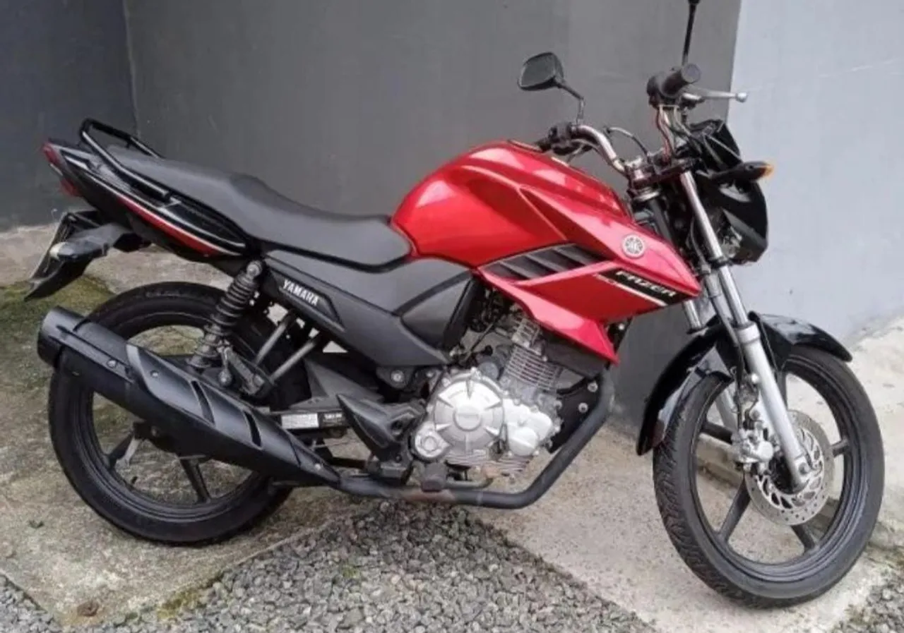 Yamaha YS Fazer 150cc 14/14, baixa km e impecável. Quitada