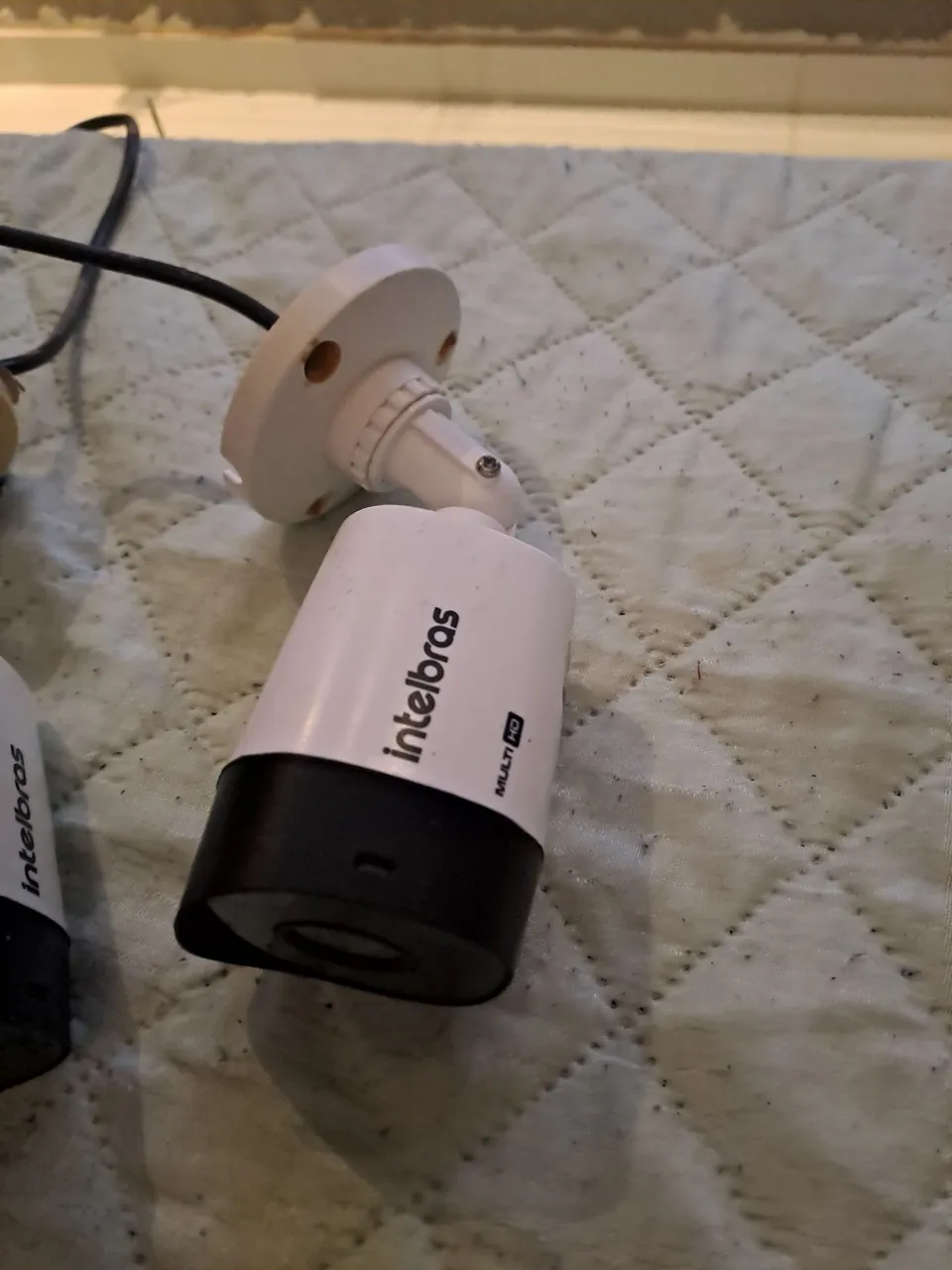 Câmera de Segurança Intelbras Multi HD intelbras e bom estado de conservação