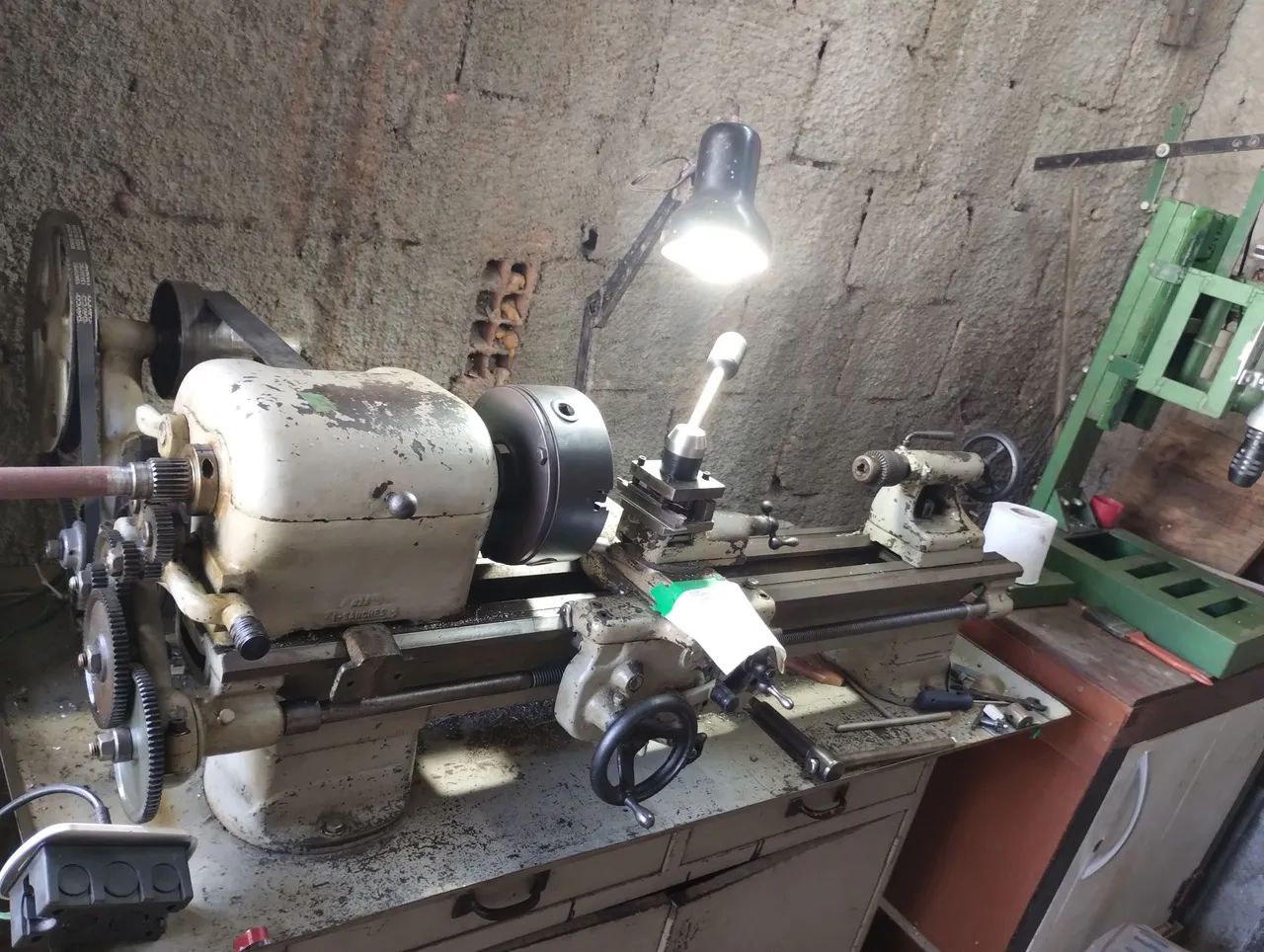 Torno de bancada Sanches blanes