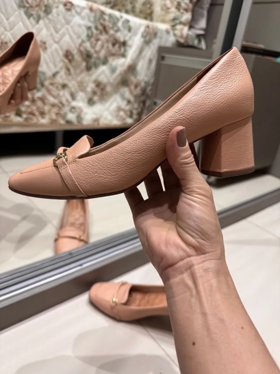 Sapatos Femininos Rosa - Jorge Bischoff - Foto 3