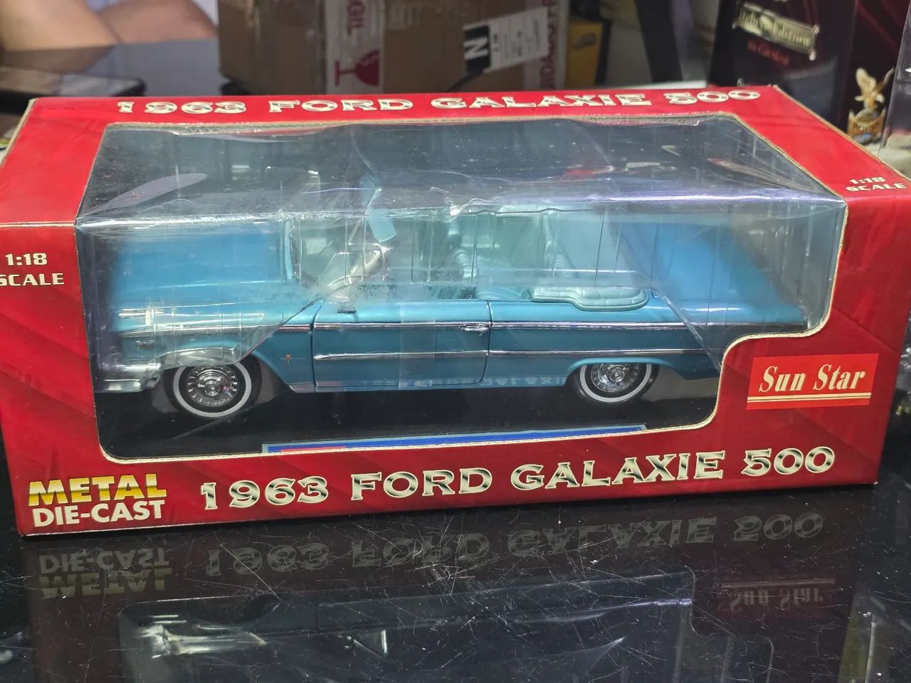 Miniatura 1:18 Ford galaxie 500 1963 sunstar - Hobbies e coleções