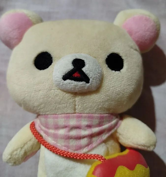 Pelúcia Rilakkuma Korilakkuma Omurice Original - Foto 2