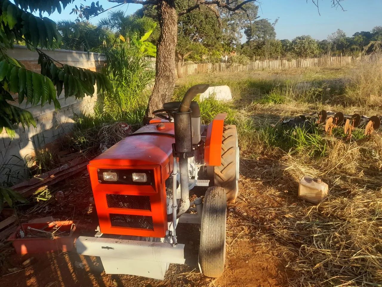 Trator Agrale 4100 (4x2) 15cv 