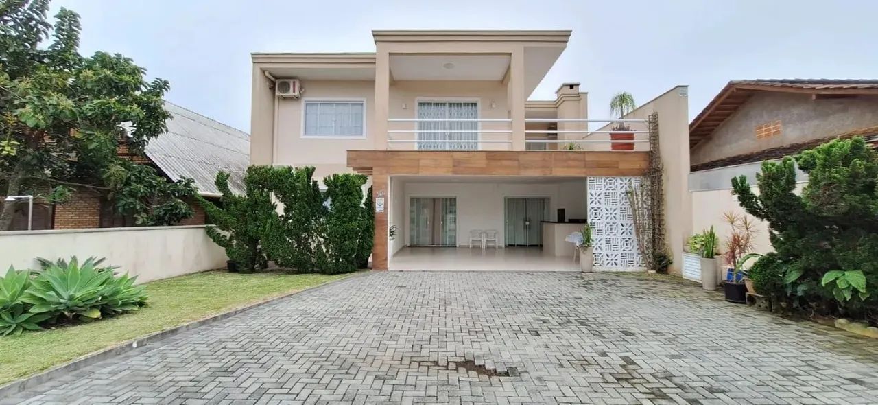 Casa praia da Armação, em Penha-SC