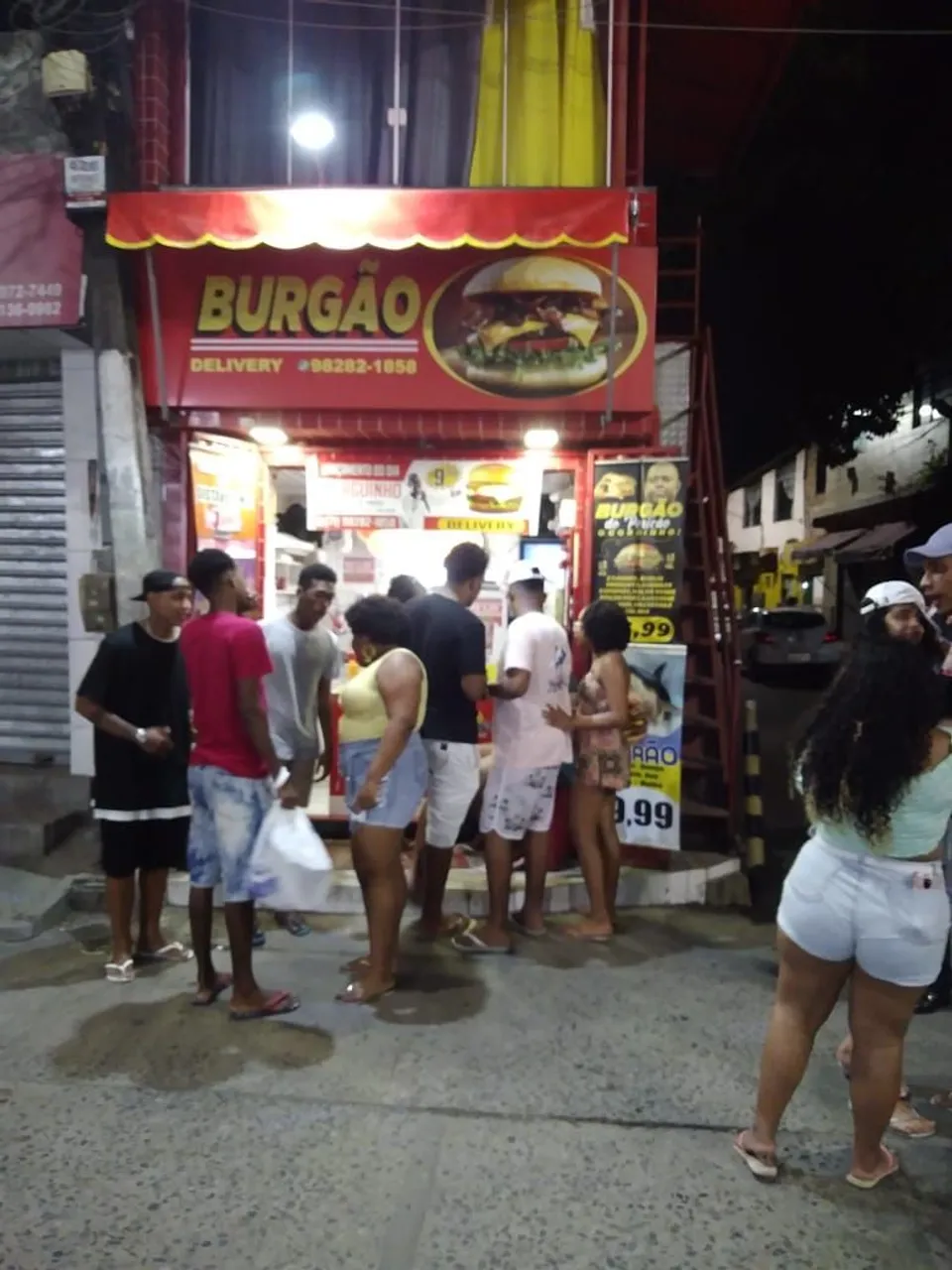 Passo essa hamburgueria toda Equipada