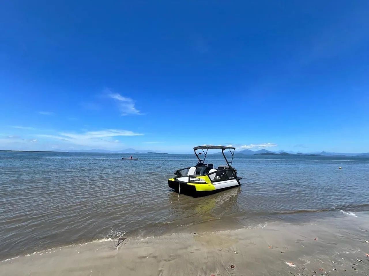 Sea-doo swicth 230 HP. <br><br>Ano: 2023.<br><br>20 horas.<br> - Foto 2