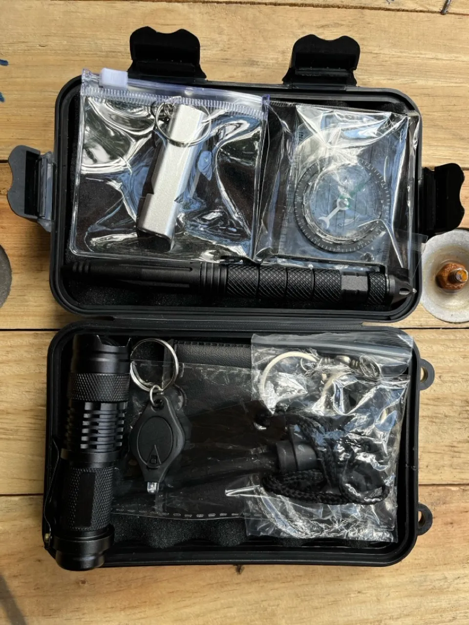 Kit Sobrevivência - Essencial para Emergências