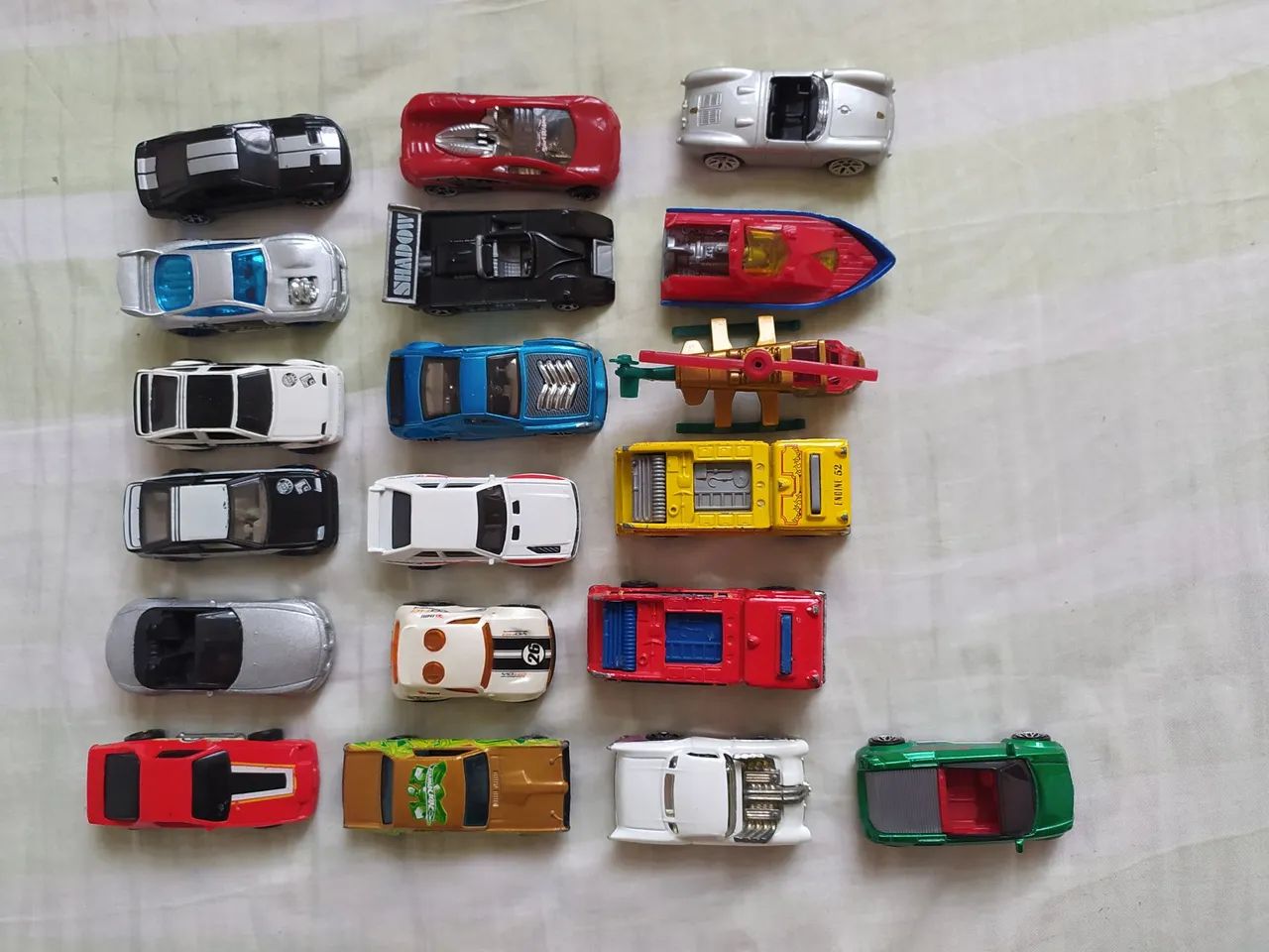 Hot Wheels lote - Foto 2