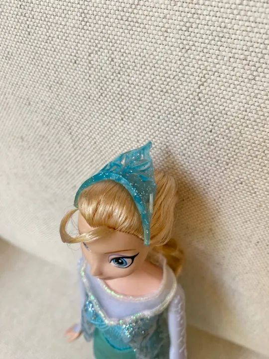 Bonecos Frozen - Disney Store - Foto 3
