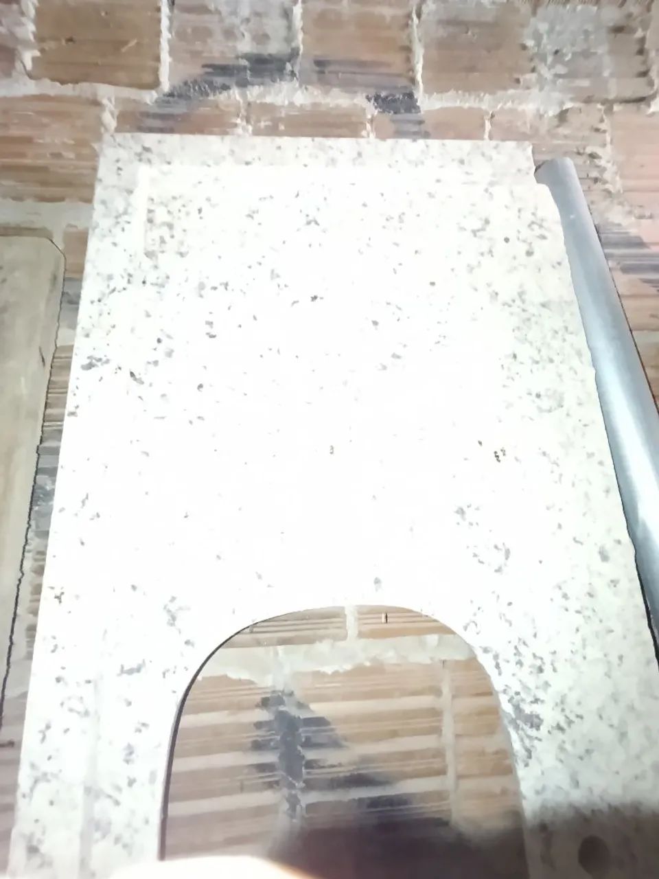 Vendo pia grande em mármore  - Foto 3