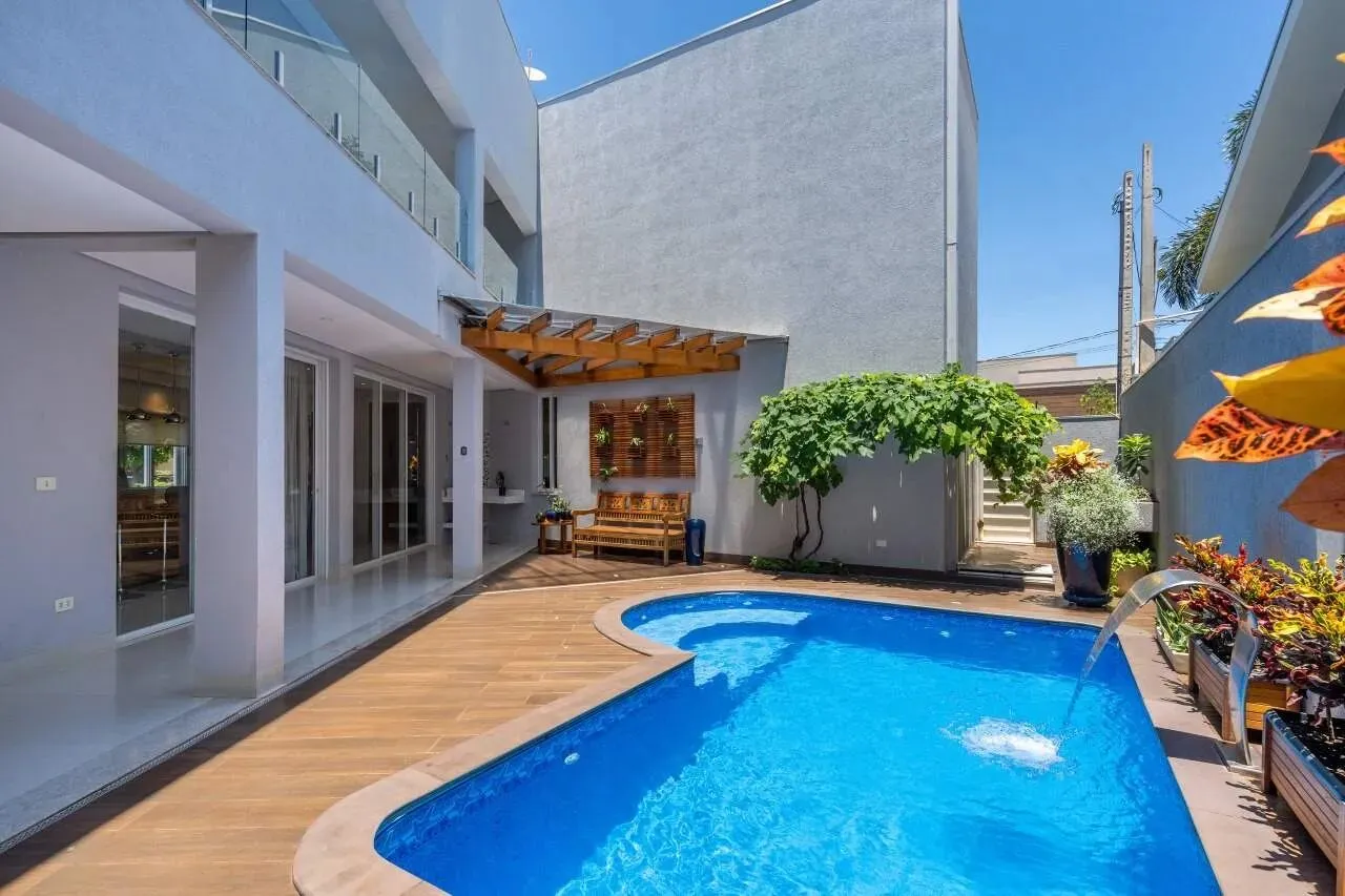Casa com 4 suítes à venda no Condomínio Terras de Jupiá em Três Lagoas - MS | Requinte e c