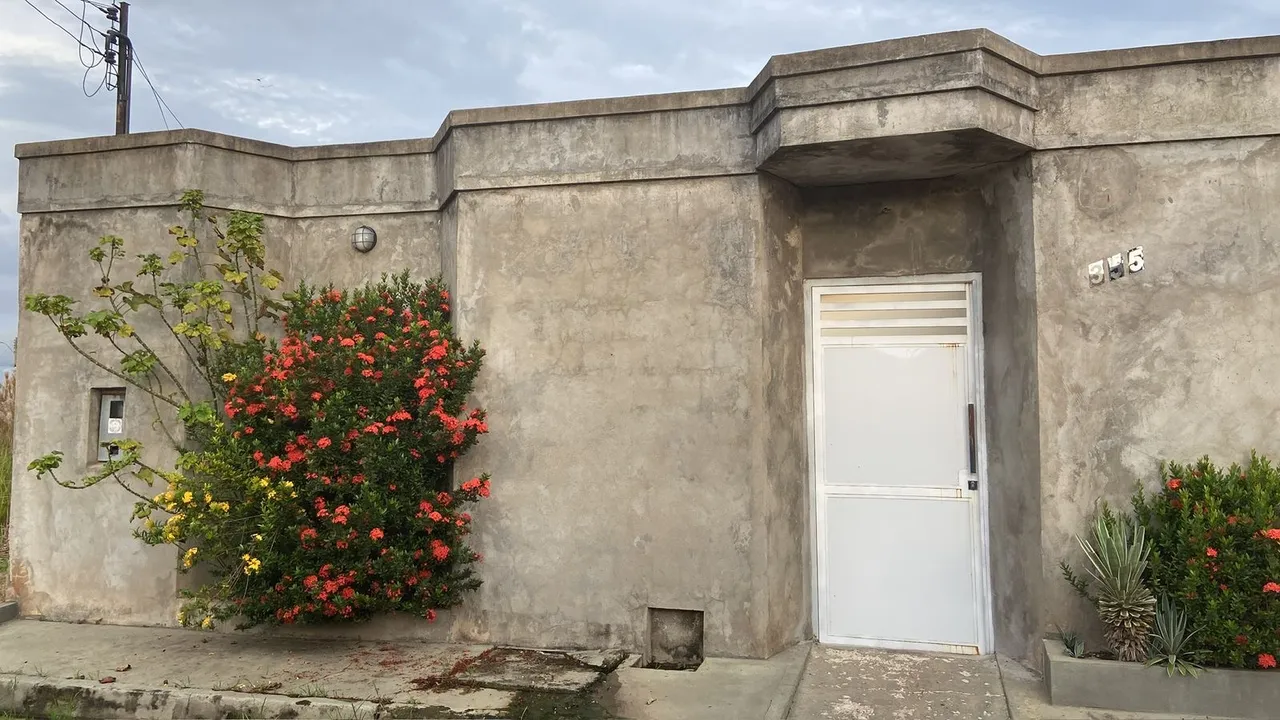 VENDE-SE CASA EM COARI - AM