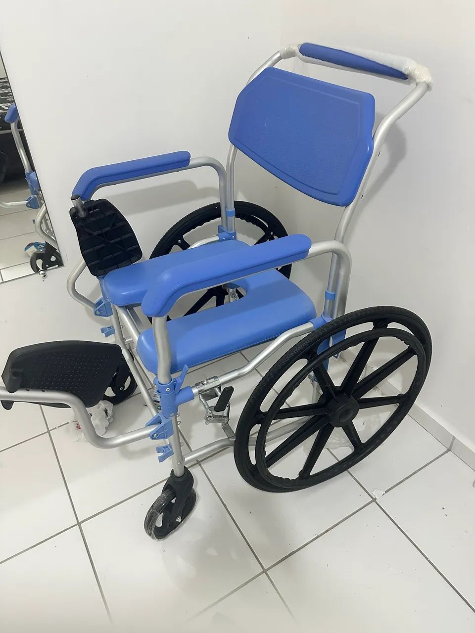 Cadeira de banho nova