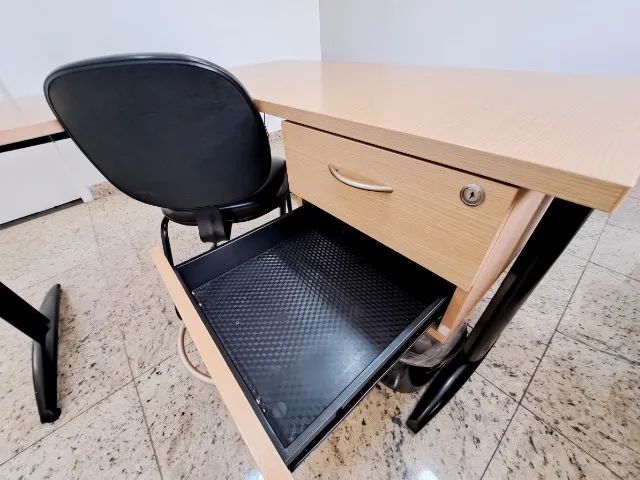 MESA DE ESCRITÓRIO EM ''L'' 140CMX140CM - Foto 5