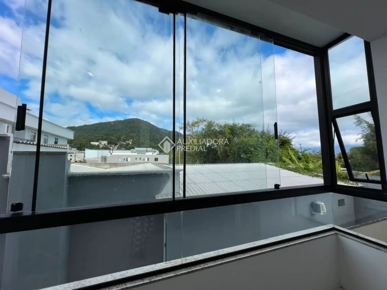 APARTAMENTO 2 SUÍTES NO RIBEIRÃO DA ILHA - Foto 5