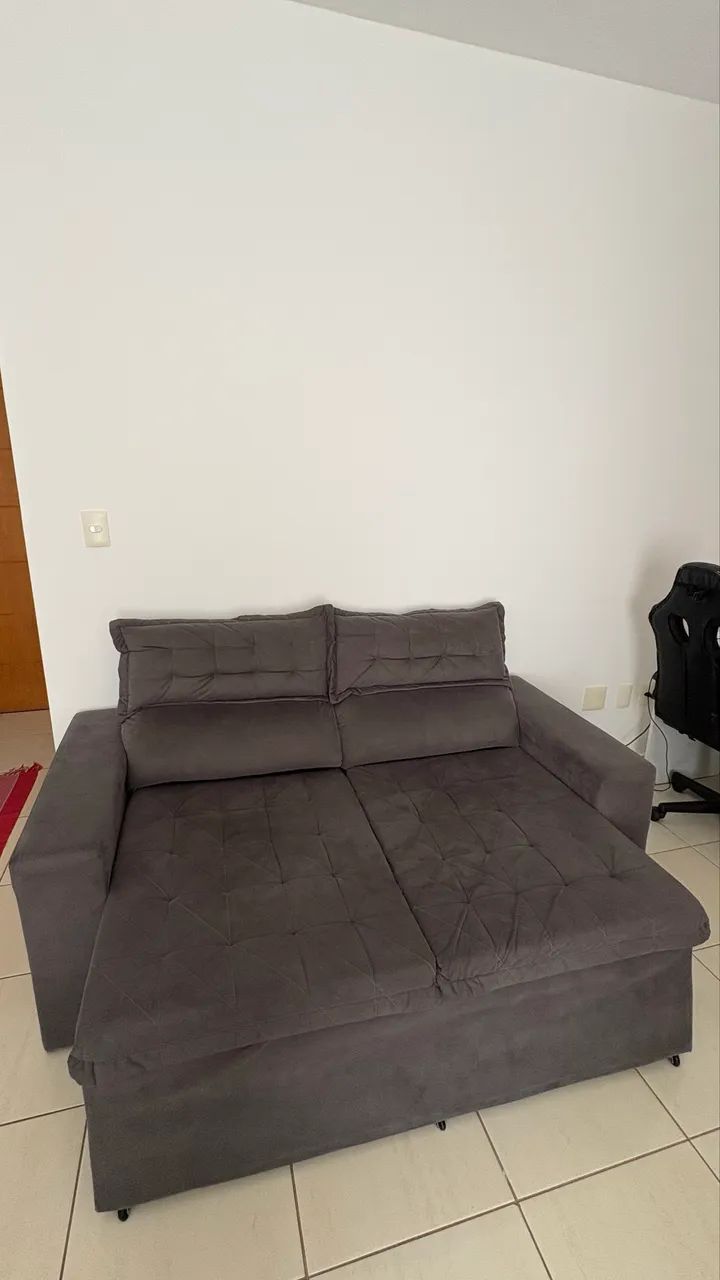 Sofá retrátil e reclinável 
