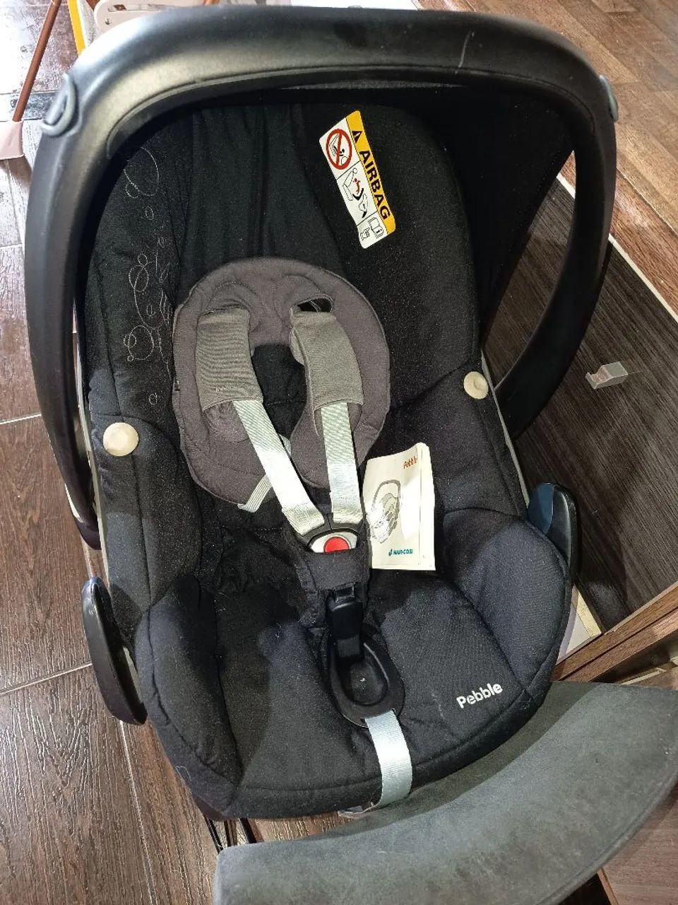 Bebê conforto máxi cosi 