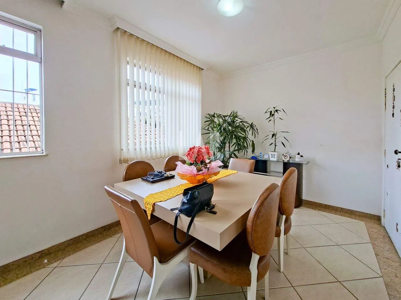 Apartamento Amplo com 130m² e 3 Quartos no Nova Suíça - Foto 3