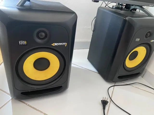 PAR MONITORES ROKIT 8 POLEGADAS G3