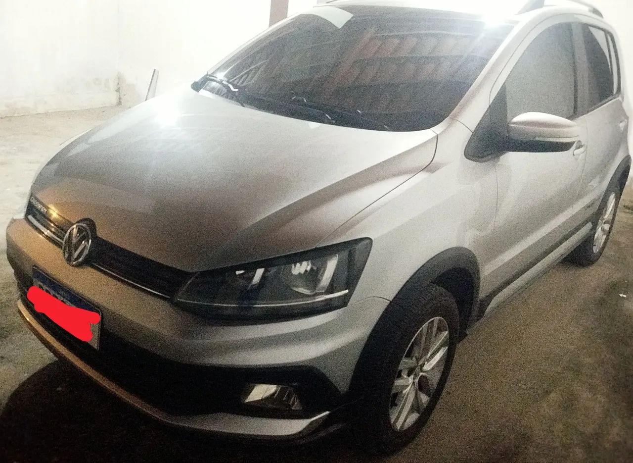 Volkswagen Crossfox 1.6 T. Flex 16V 5P 2015