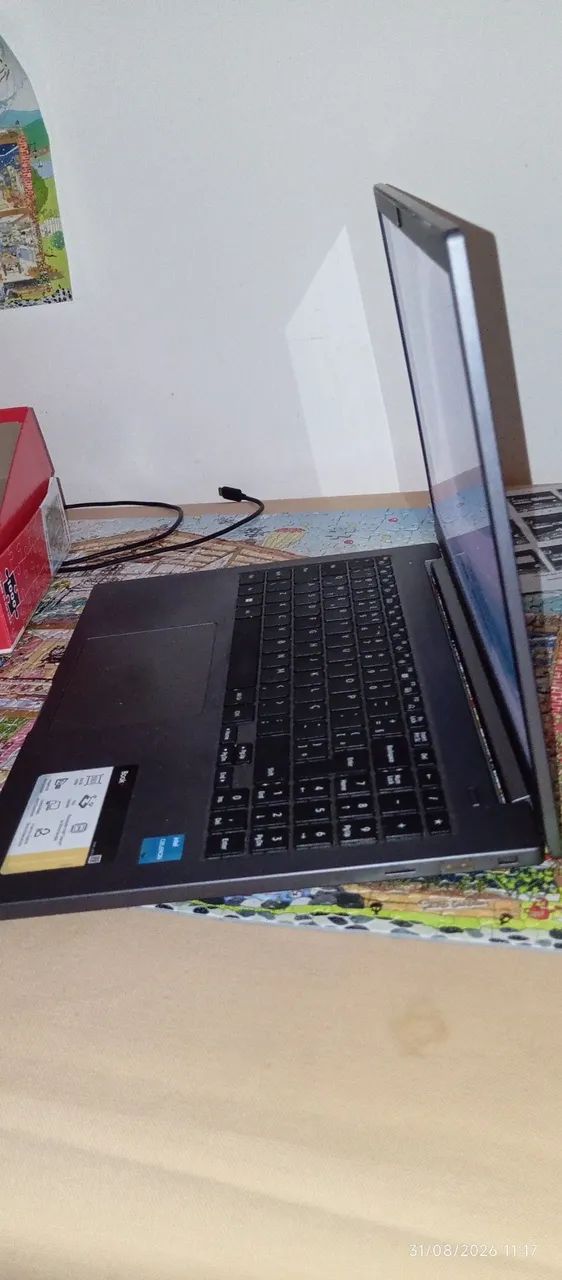 Notebook Book Celeron 6305 4gb Ram Samsung cor prateado  - Foto 4