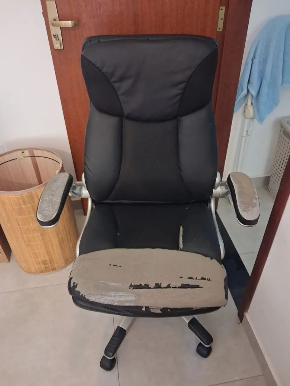 Cadeira escritório  - Foto 4