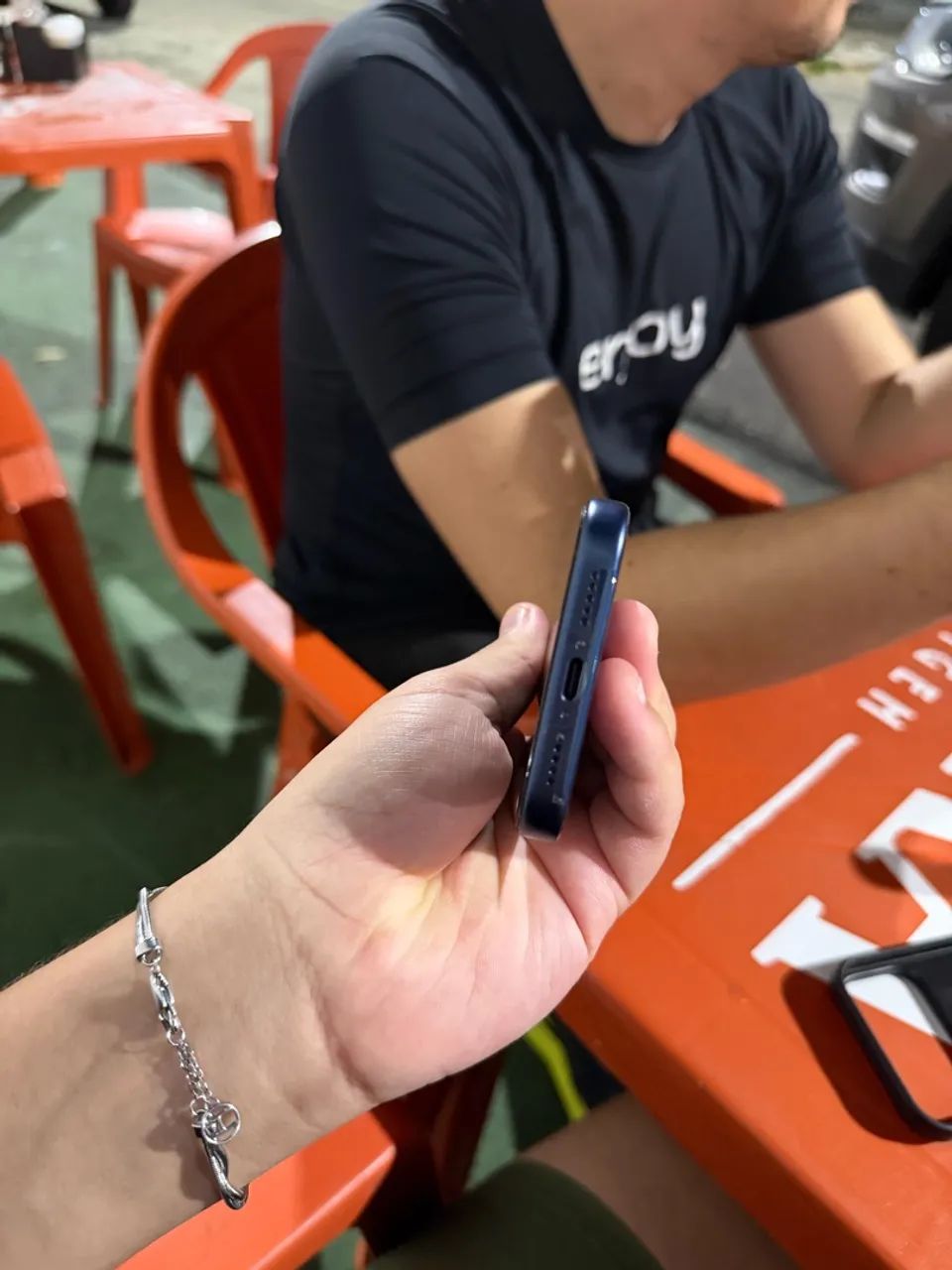 Iphone 17 pro 256gb  - Foto 5