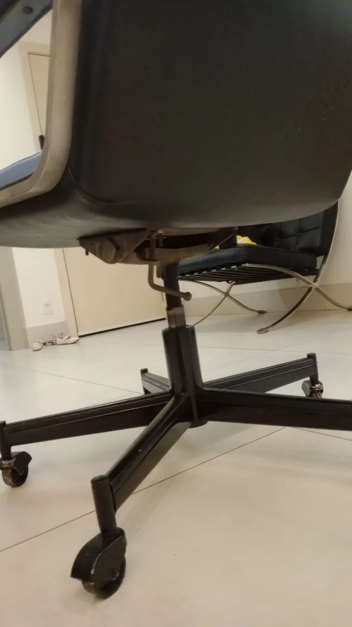 Carteira de escritório - estrutura em aço. - Foto 3