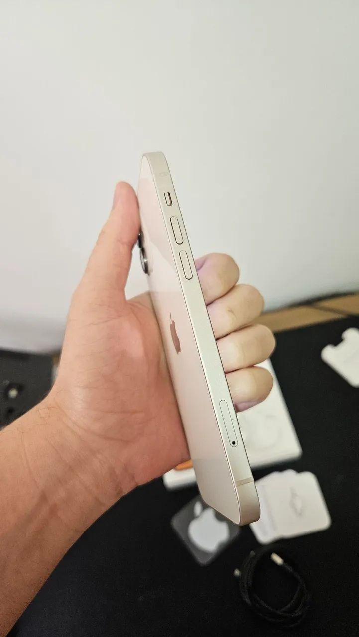 Iphone 12 branco perfeito! - Foto 5