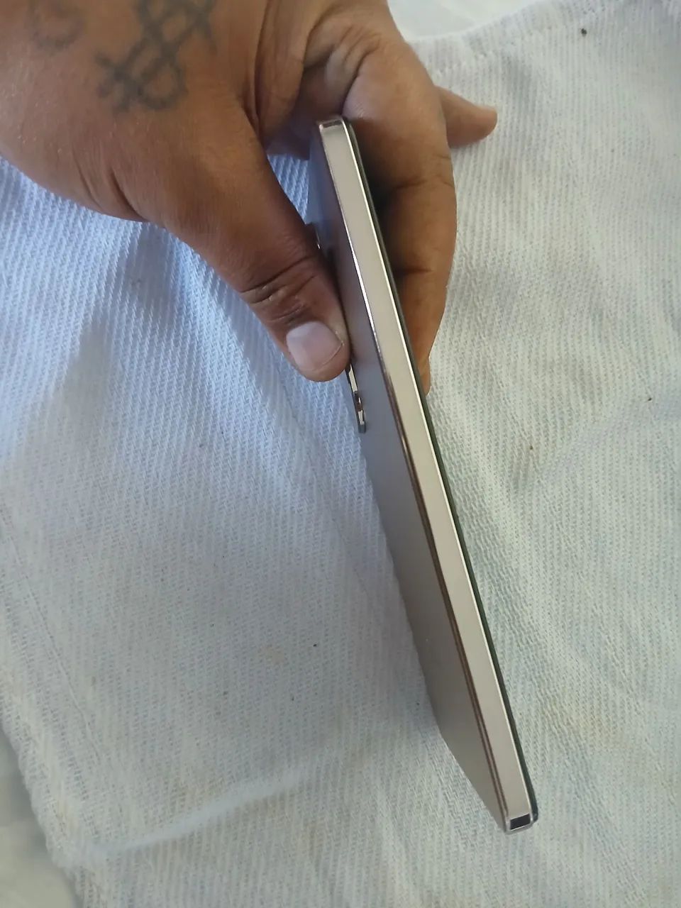Jovi v50 lite gold novo - Foto 4