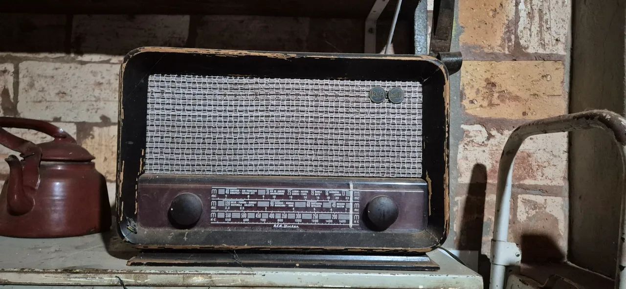 Rádio antigo 