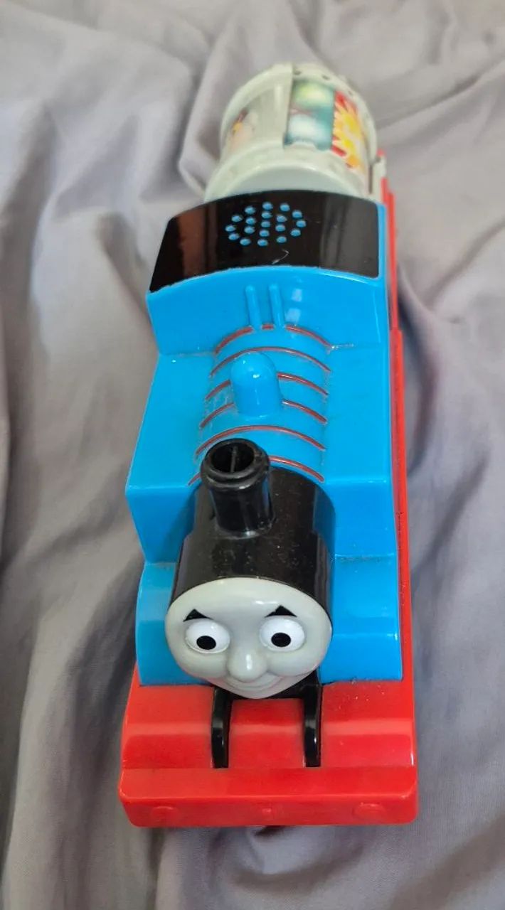 THOMAZ e SEUS AMIGOS - MY FIRST SURPRISE DELIVERY - Brinquedos e