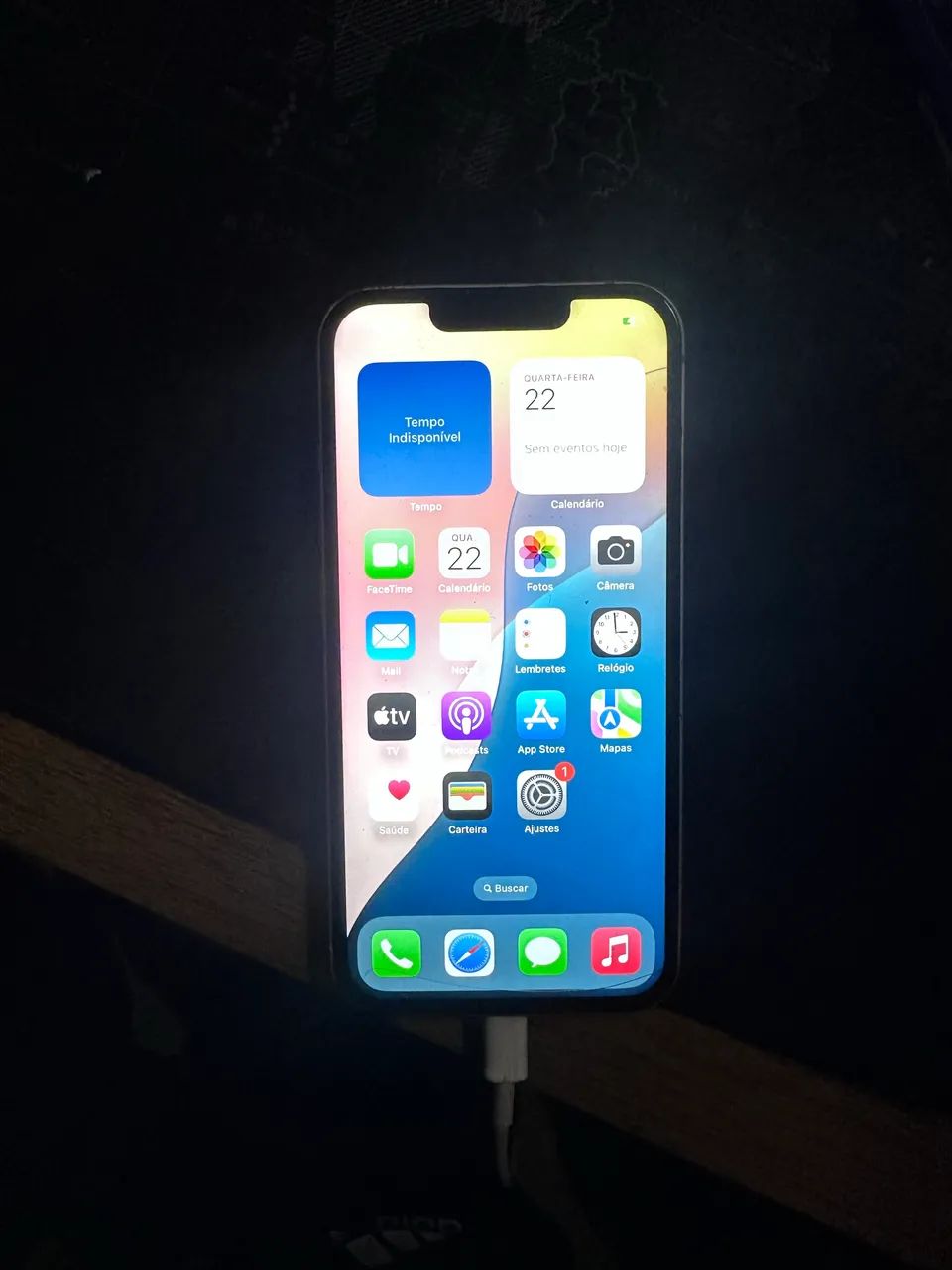 iPhone 13 