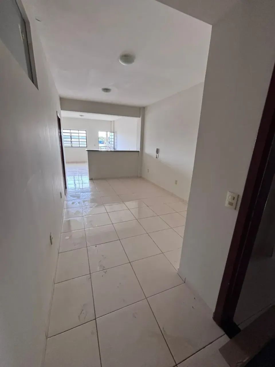 EXCELENTE APARTAMENTO COM 02 QUARTOS EM Luziânia - GO
