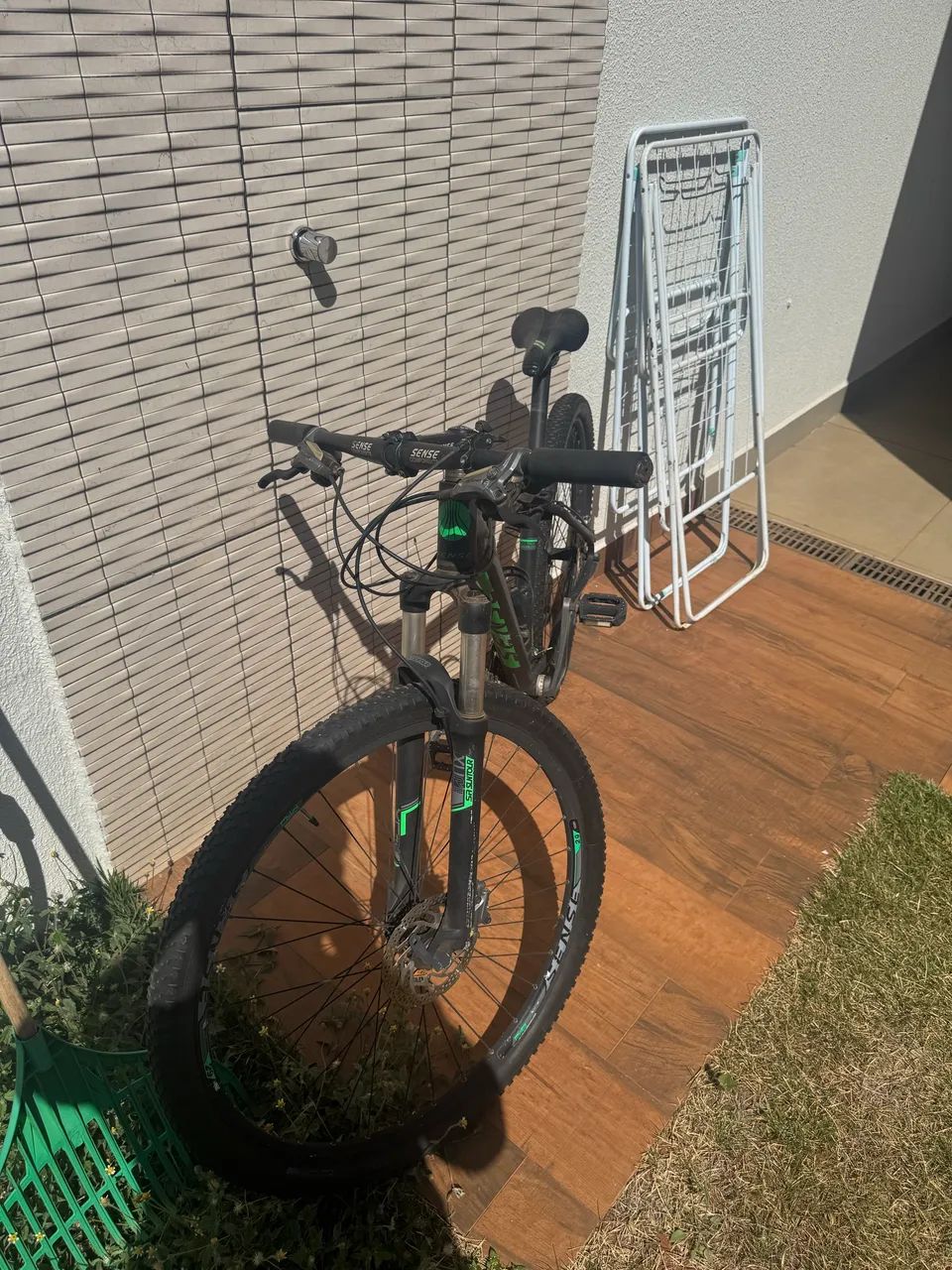 Vendo bicicleta sense aro 29  - Foto 4