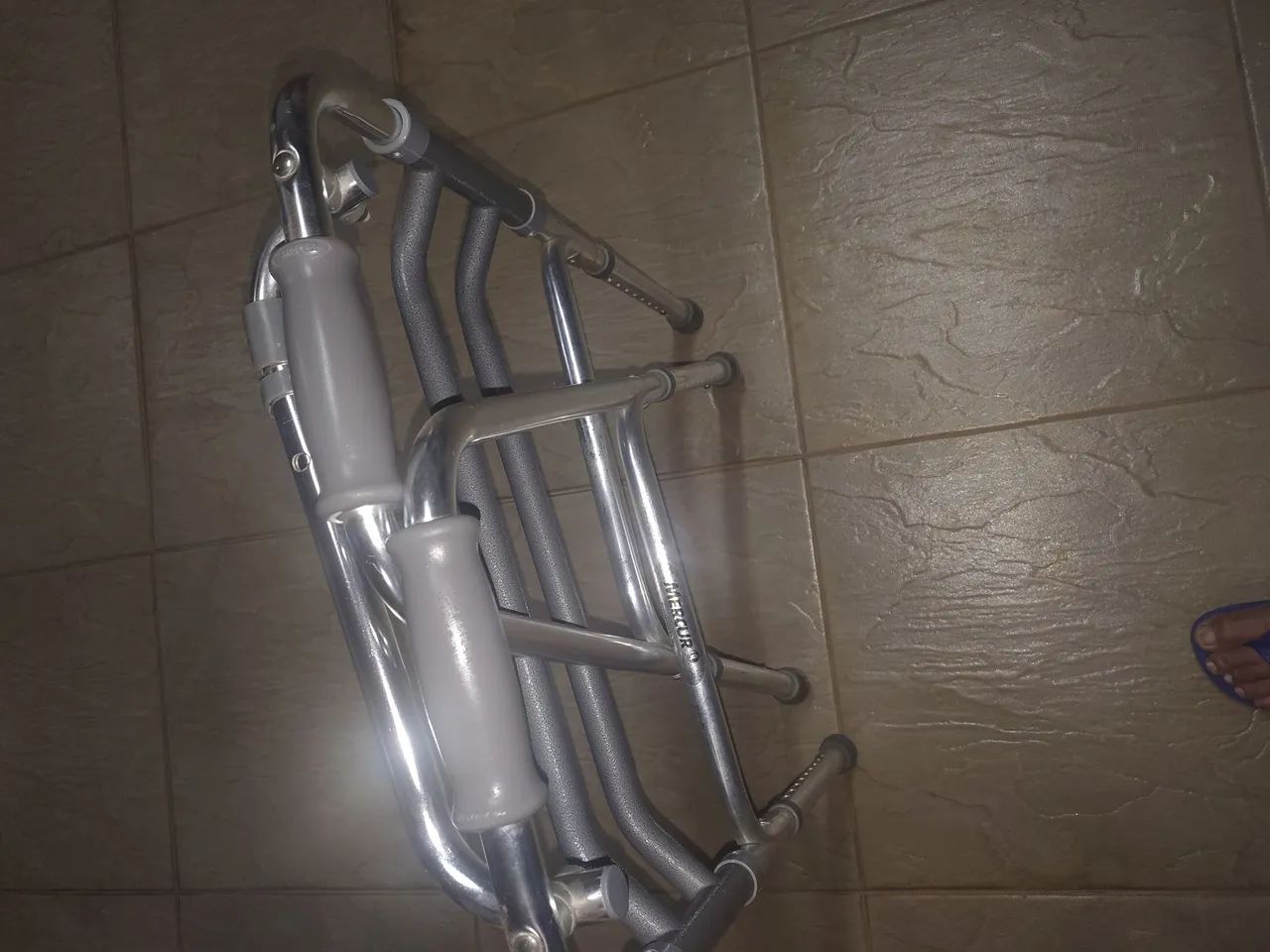 Andador para idoso ajustável!! - Foto 3