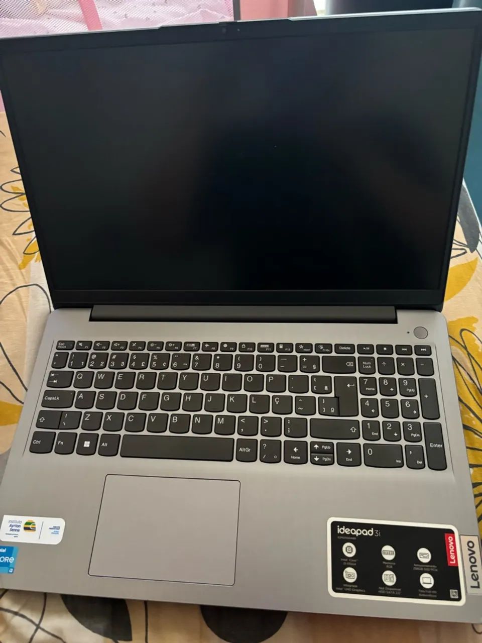 Notebook Lenovo i3