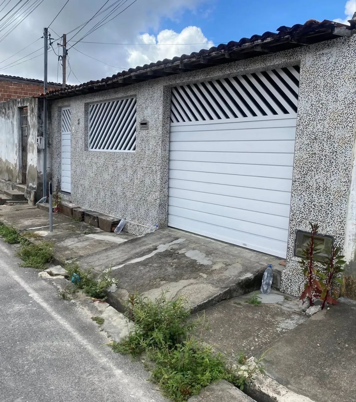 CASA A VENDA NA DIVINÉIA 