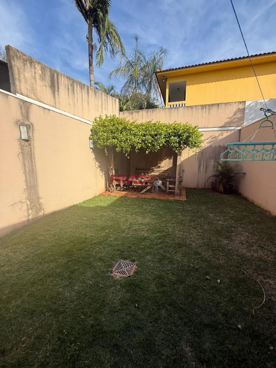 Sobrado à venda em Maringá, Vila Morangueira, com 2 quartos, com 206 m² - Foto 3