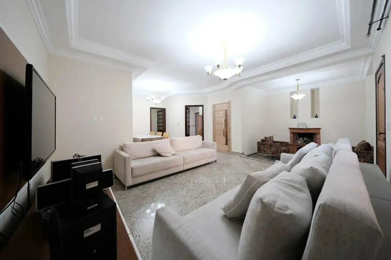 Sobrado para aluguel e venda com 300 metros quadrados com 4 quartos - Foto 3