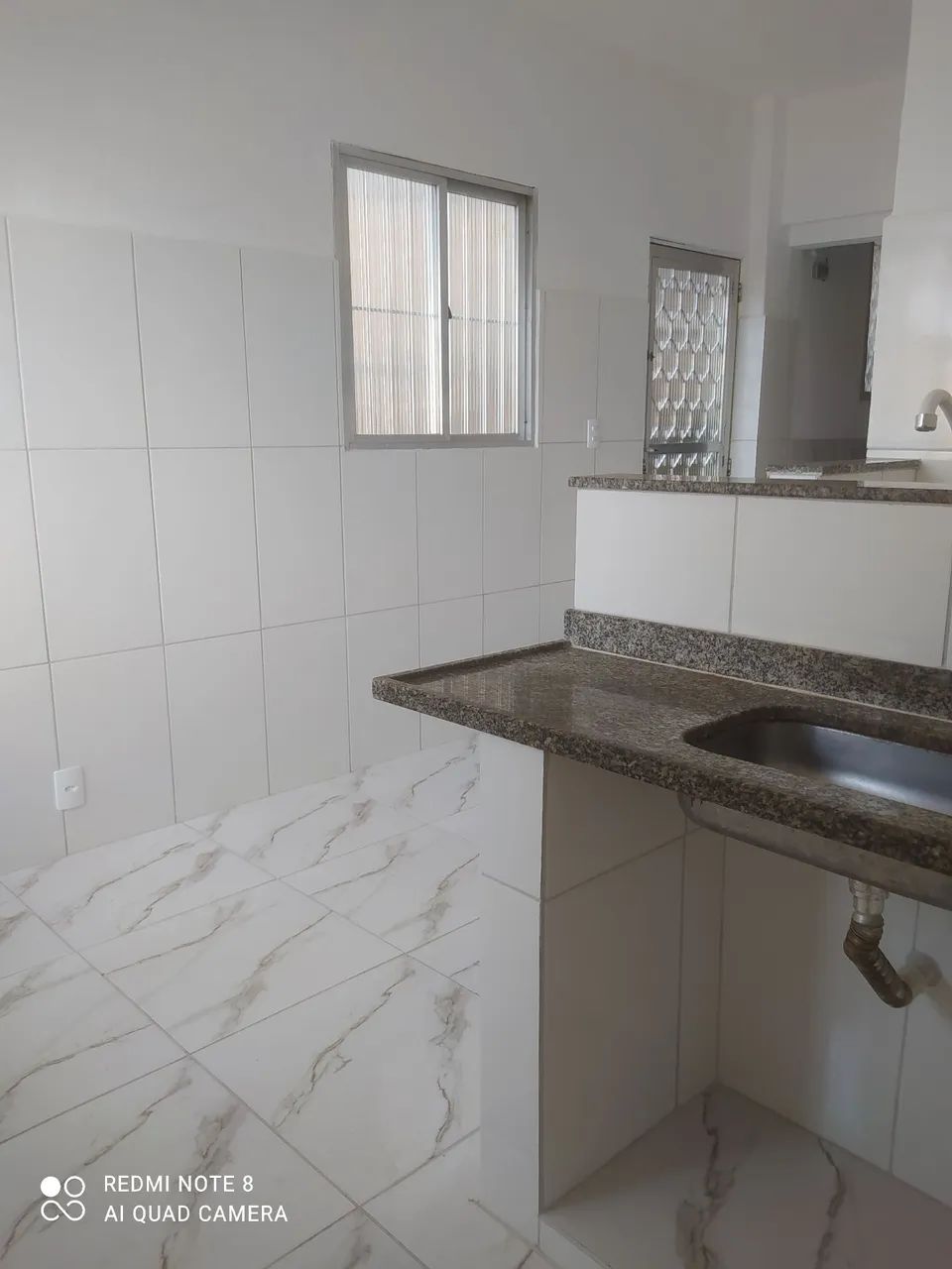 Alugo casa em Bonsucesso 