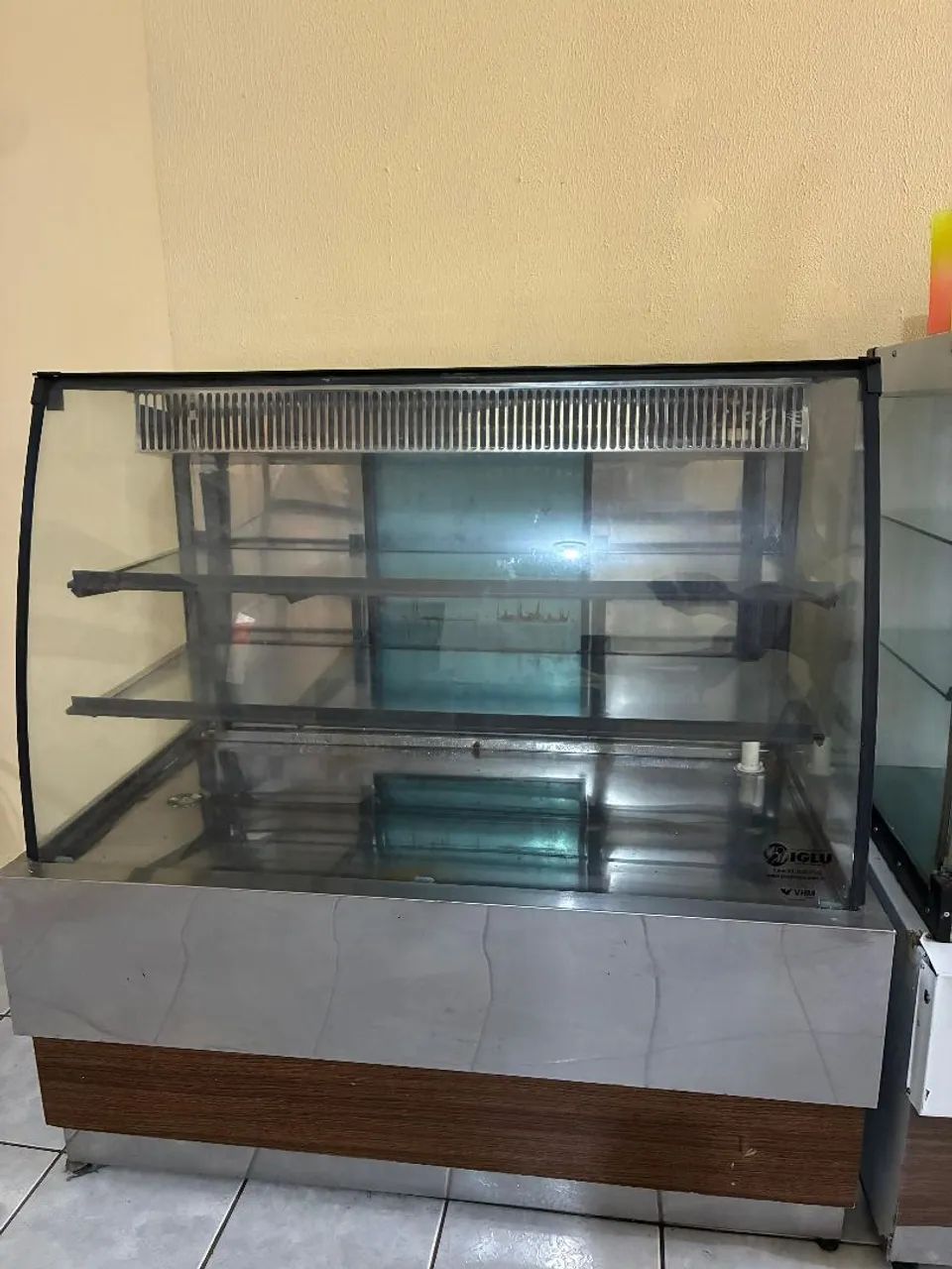 Balcão expositor refrigerado