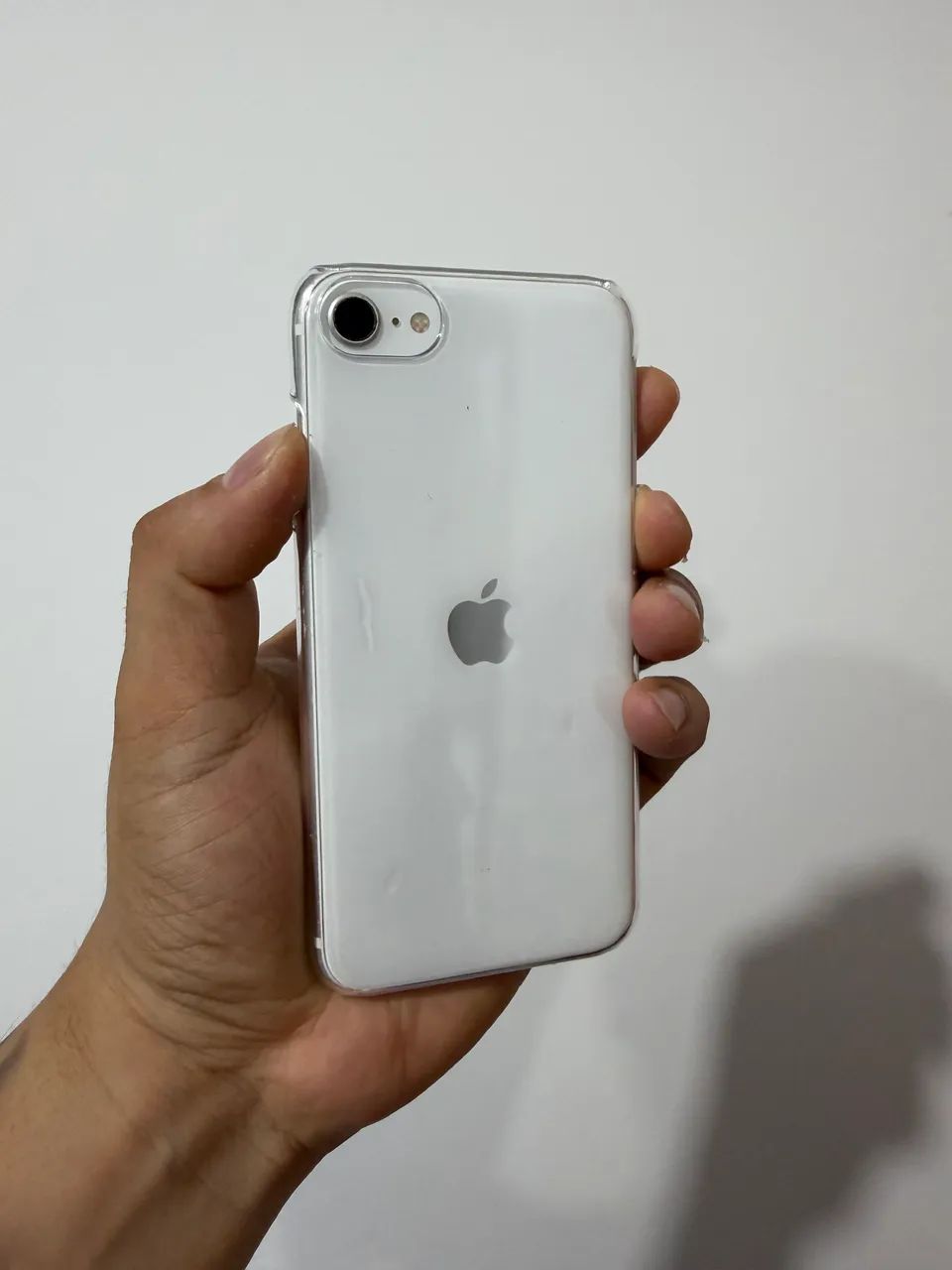 Vendo iPhone SE 2020 ótimo estado