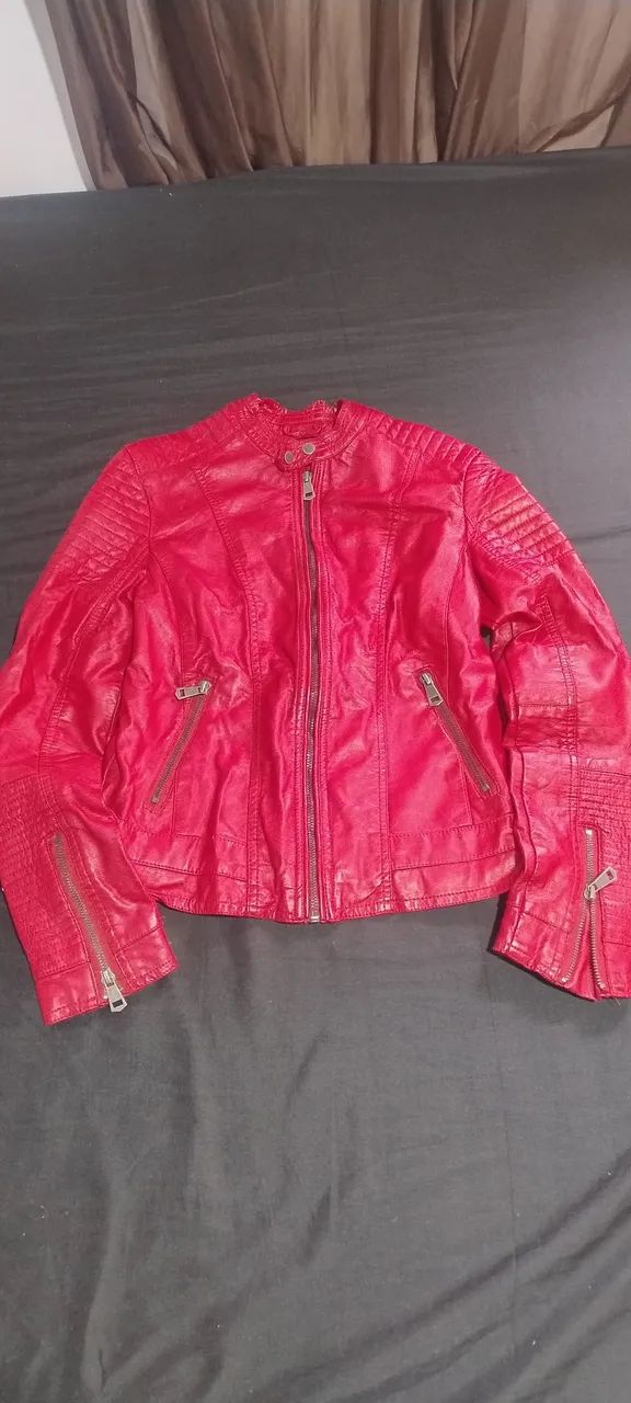 Tenho lote de roupas para brechó 75 peças  - Foto 3