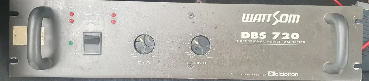 Amplificador Profissional (PA)