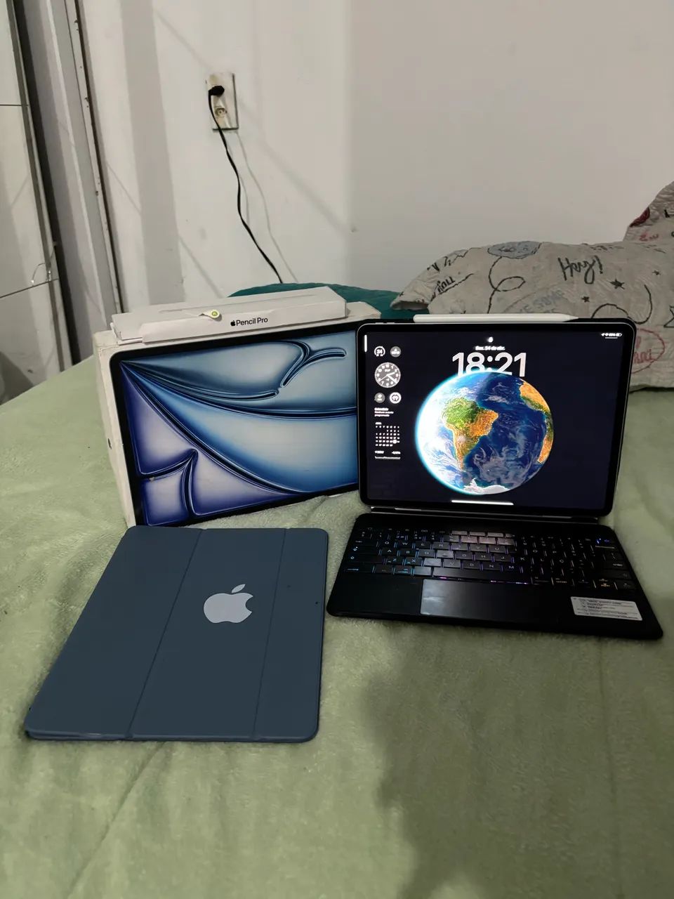 iPad Air 13 -inch (m2) completo - Tablets e E-Readers - Itanhangá
